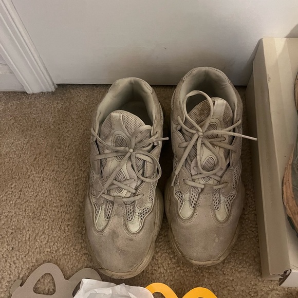 YEEZY SIZE 11.5-13 MENS DON’T BUY NOT $100 - Picture 6 of 8